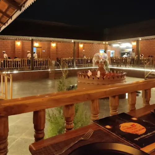 Hotel Subhedar Wada, Purandar Near Pune